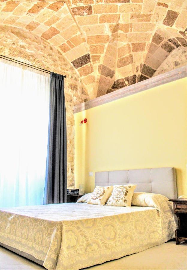 Dimora Vico Dei Nohi Panzió Lecce Kültér fotó