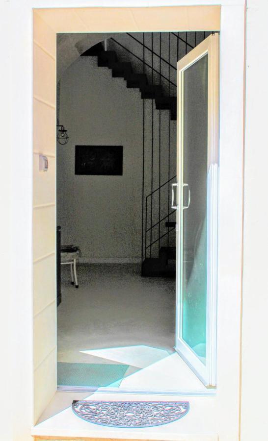Dimora Vico Dei Nohi Panzió Lecce Kültér fotó