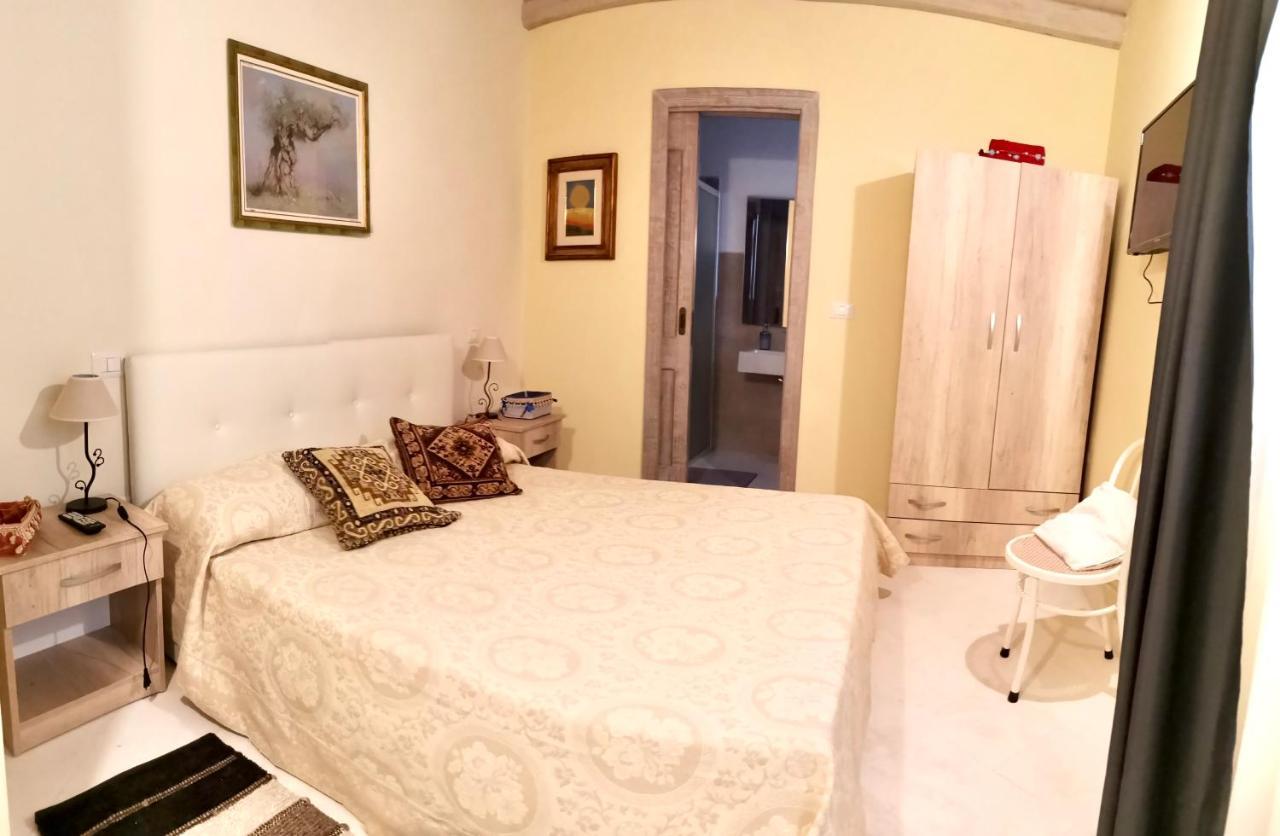 Dimora Vico Dei Nohi Panzió Lecce Kültér fotó